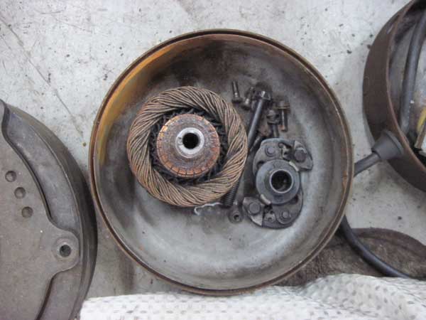 �a�l�v�q�Q�U���X�g�A