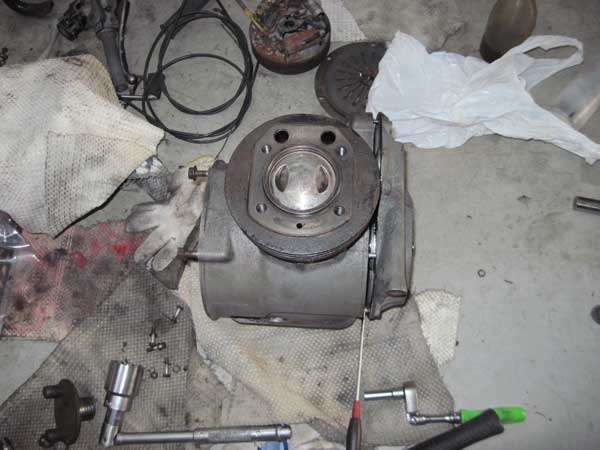 �a�l�v�q�Q�U���X�g�A