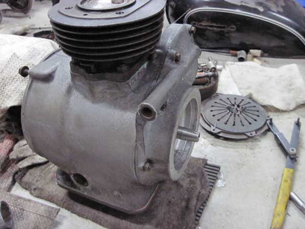 �a�l�v�q�Q�U���X�g�A