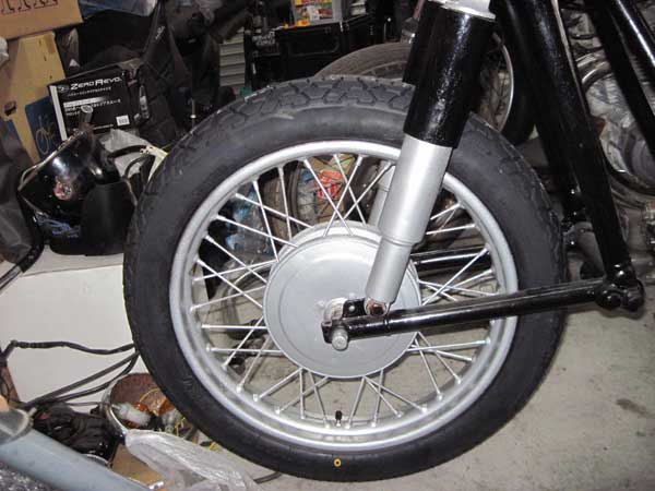 �a�l�v�q�Q�U���X�g�A