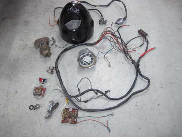 �a�l�v�q�Q�U���X�g�A