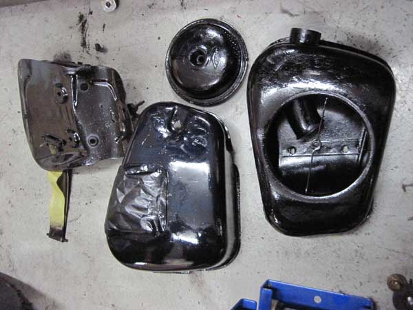 �a�l�v�q�Q�U���X�g�A