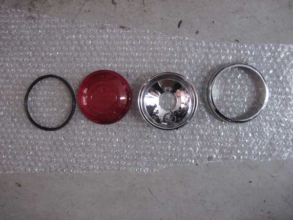 �a�l�v�q�Q�U���X�g�A