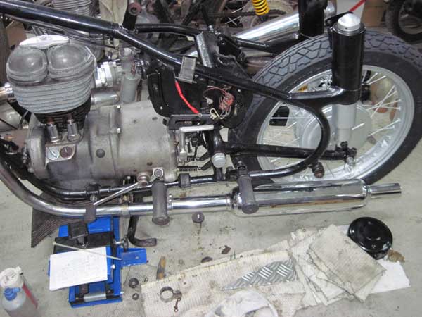 �a�l�v�q�Q�U���X�g�A