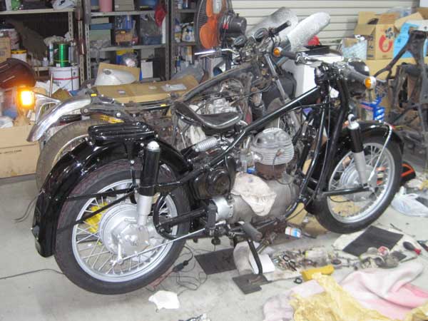 �a�l�v�q�Q�U���X�g�A