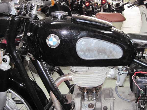 �a�l�v�q�Q�U���X�g�A