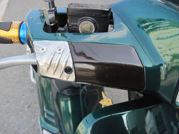 �z���_ �^�N�g